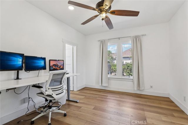 230 S B 1, Tustin, CA 92780