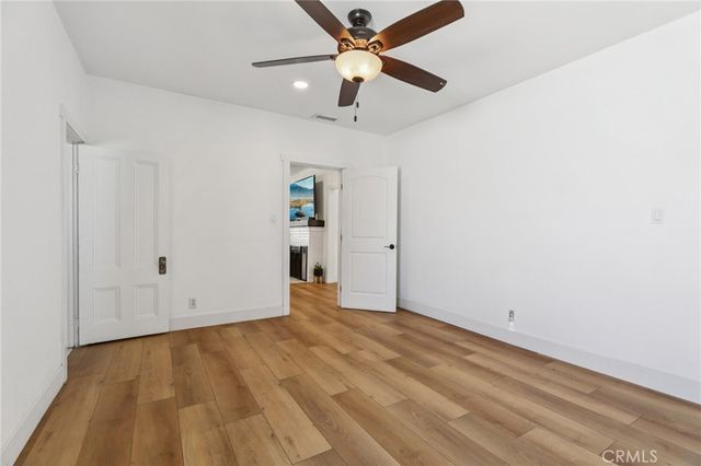 230 S B 1, Tustin, CA 92780