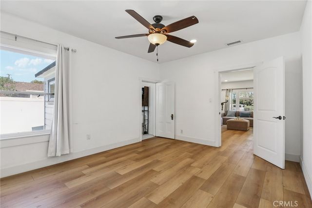 230 S B 1, Tustin, CA 92780