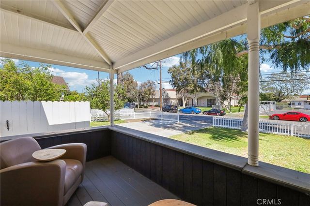 230 S B 1, Tustin, CA 92780