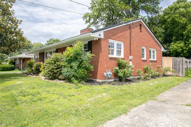 708 N Maple Avenue, Danville, KY 40422