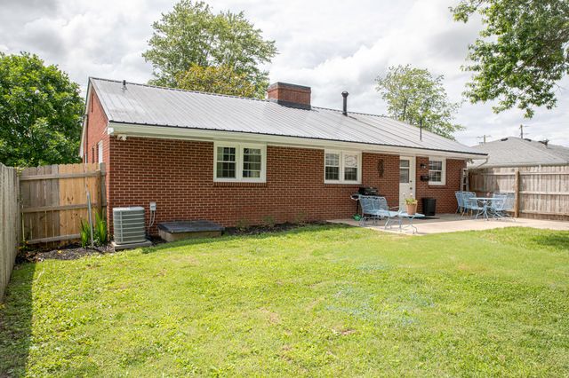708 N Maple Avenue, Danville, KY 40422
