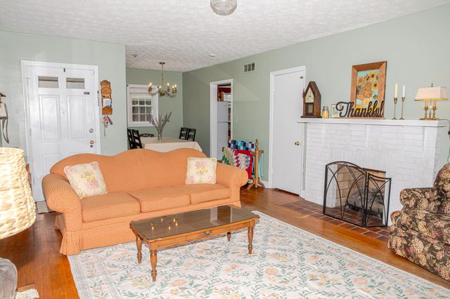708 N Maple Avenue, Danville, KY 40422
