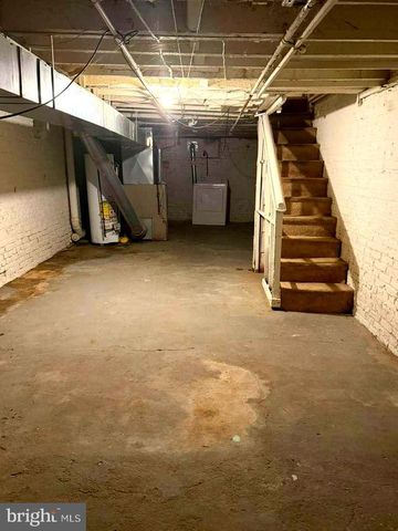 802 N GLOVER ST N, Baltimore, MD 21205