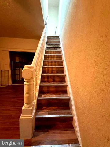 802 N GLOVER ST N, Baltimore, MD 21205