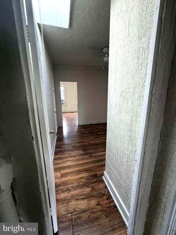 802 N GLOVER ST N, Baltimore, MD 21205