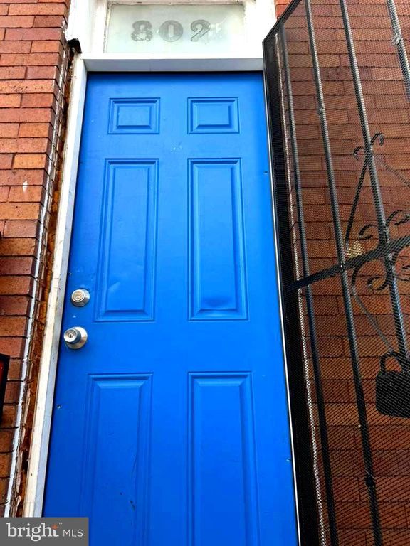 802 N GLOVER ST N, Baltimore, MD 21205