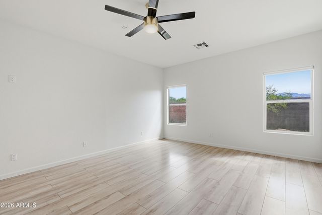 7500 E DEER VALLEY Road 22, Scottsdale, AZ 85255