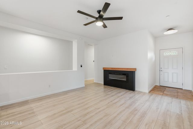 7500 E DEER VALLEY Road 22, Scottsdale, AZ 85255