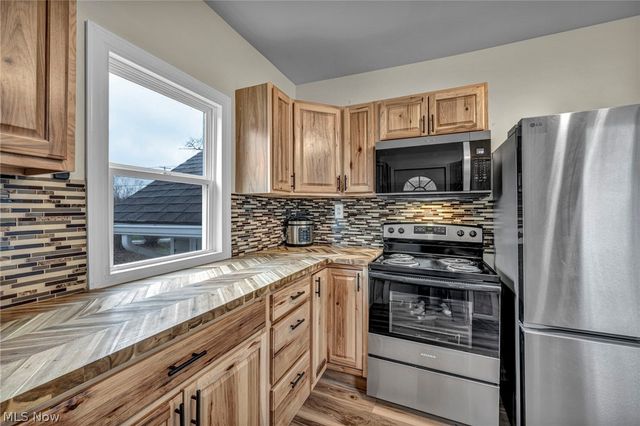 14244 Atwater Avenue NE, Alliance, OH 44601