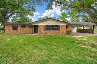 12813 Sunset Dr., Tyler, TX 75704