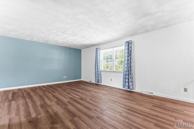 312 S 5th Street, Mascoutah, IL 62258