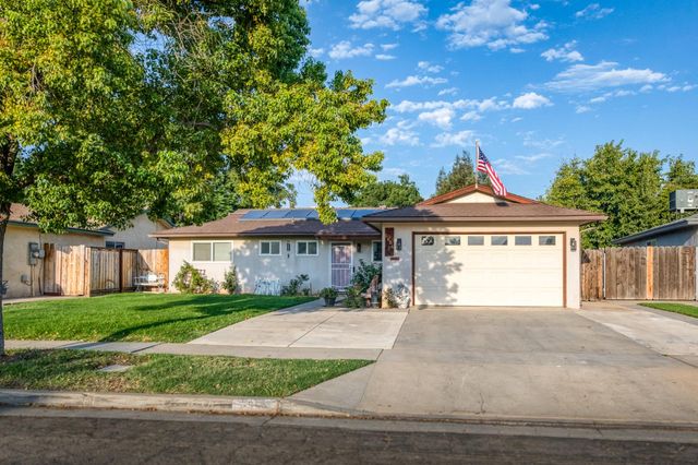 6656 N Wolters Avenue, Fresno, CA 93710