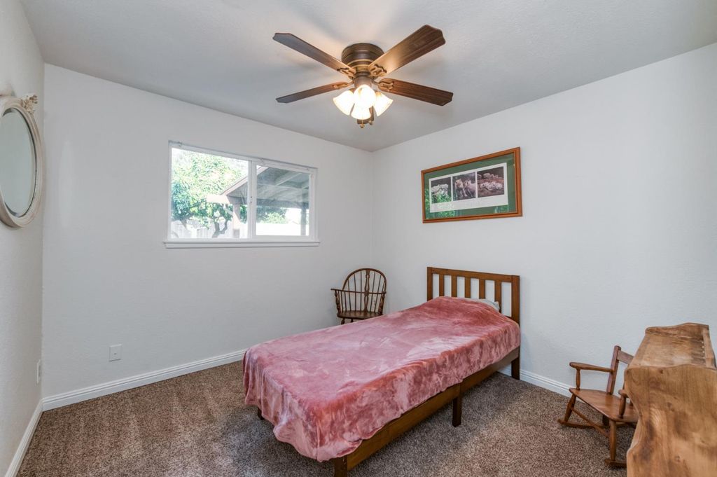Image 16 of property listing at 6656 N Wolters Avenue, Fresno, CA 93710