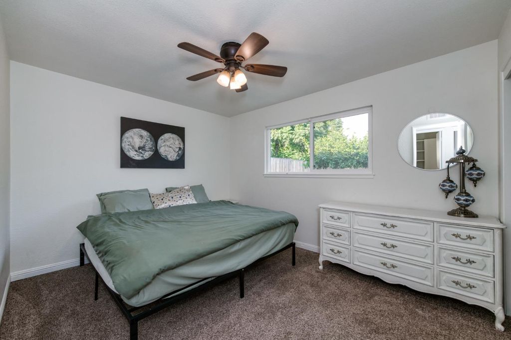 Image 17 of property listing at 6656 N Wolters Avenue, Fresno, CA 93710
