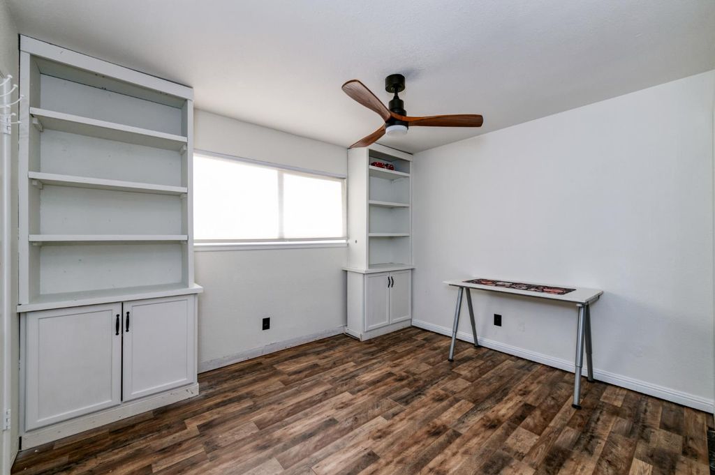 Image 18 of property listing at 6656 N Wolters Avenue, Fresno, CA 93710
