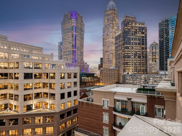 915 Westbrook Drive, Charlotte, NC 28202
