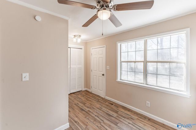 14 Old Vaughn Bridge Road, Hartselle, AL 35640