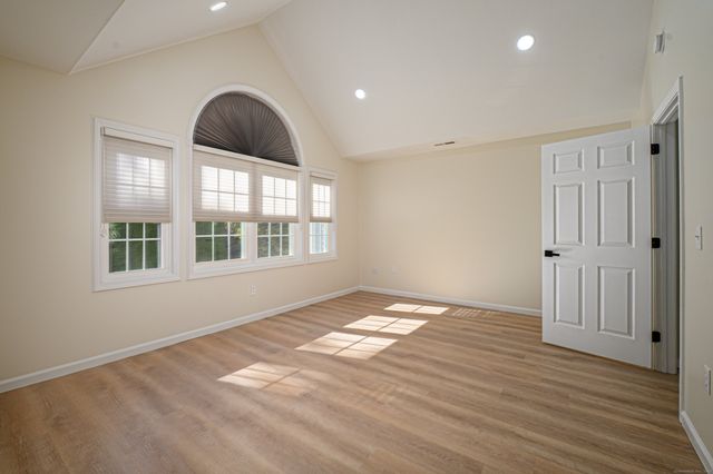 1 Munson Drive 3, Wallingford, CT 06492