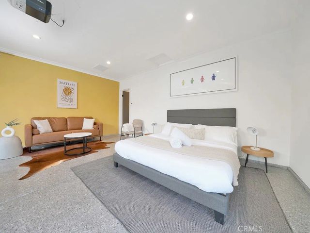 15440 Varden Street, Sherman Oaks, CA 91403