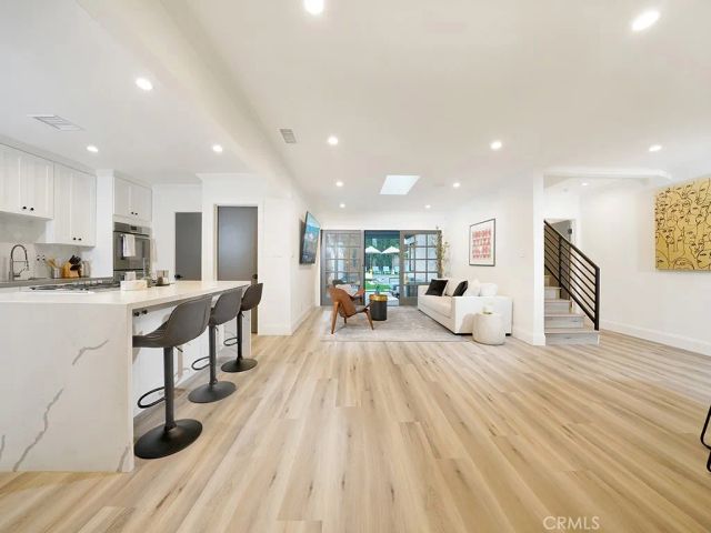 15440 Varden Street, Sherman Oaks, CA 91403