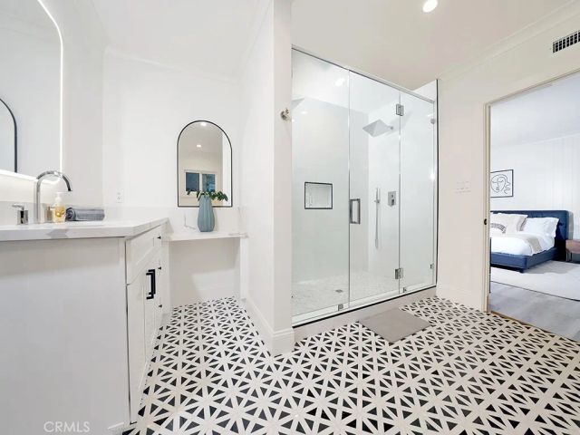 15440 Varden Street, Sherman Oaks, CA 91403