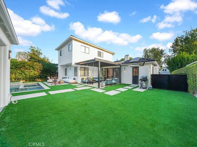 15440 Varden Street, Sherman Oaks, CA 91403