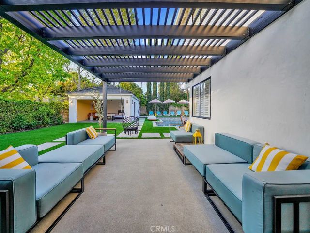 15440 Varden Street, Sherman Oaks, CA 91403
