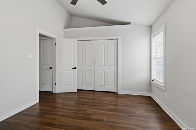 10254 Dover Rdg Apt 203, San Antonio, TX 78250