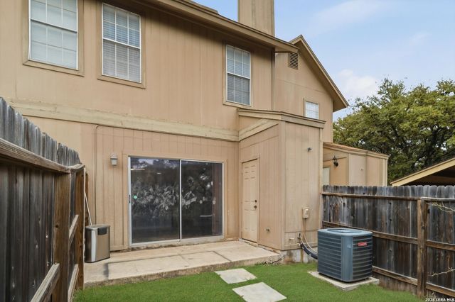 10254 Dover Rdg Apt 203, San Antonio, TX 78250
