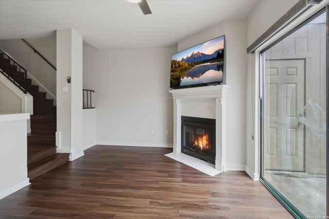 10254 Dover Rdg Apt 203, San Antonio, TX 78250