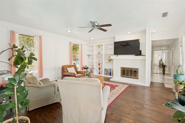 6015 Blue Bay Drive, Dallas, TX 75248