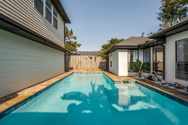 6015 Blue Bay Drive, Dallas, TX 75248