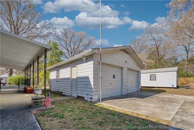 582 Ohmer Drive, Fayetteville, NC 28314