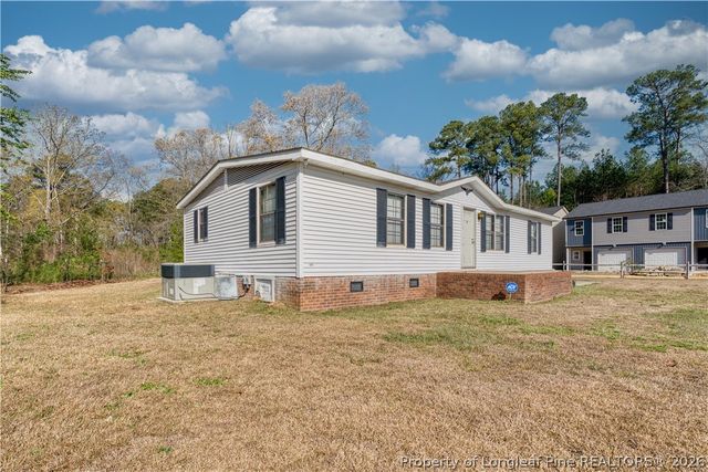 582 Ohmer Drive, Fayetteville, NC 28314