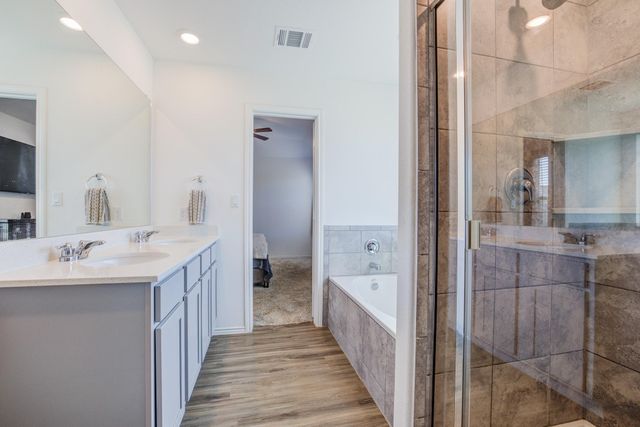 105 Isaac Millsaps TRL, Bastrop, TX 78602