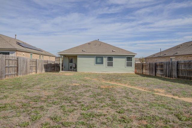 105 Isaac Millsaps TRL, Bastrop, TX 78602