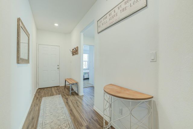 105 Isaac Millsaps TRL, Bastrop, TX 78602