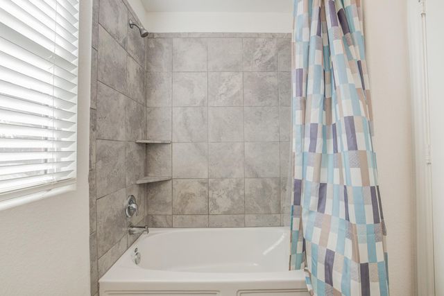 105 Isaac Millsaps TRL, Bastrop, TX 78602