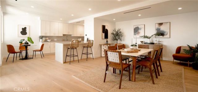 100 S Doheny Drive PH05, Los Angeles, CA 90048