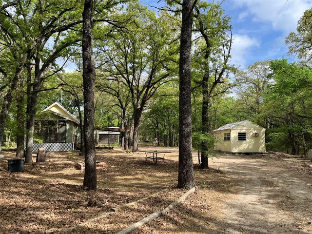 1466 County Road 3504, Quinlan, TX 75474