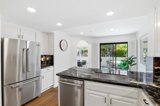 3 Daffodil Lane, San Carlos, CA 94070