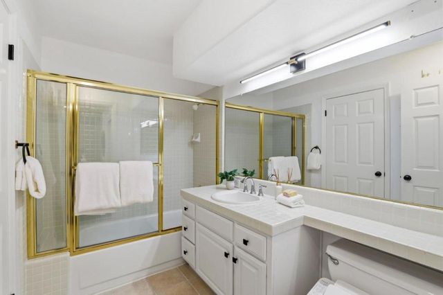3 Daffodil Lane, San Carlos, CA 94070