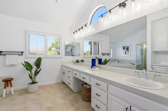 3 Daffodil Lane, San Carlos, CA 94070