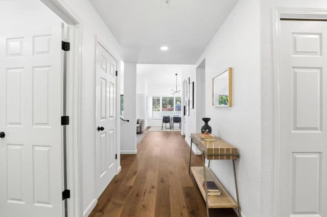 3 Daffodil Lane, San Carlos, CA 94070