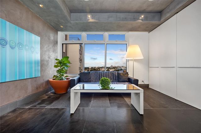 1800 MCLEARY PH 2, San Juan, PR 00911