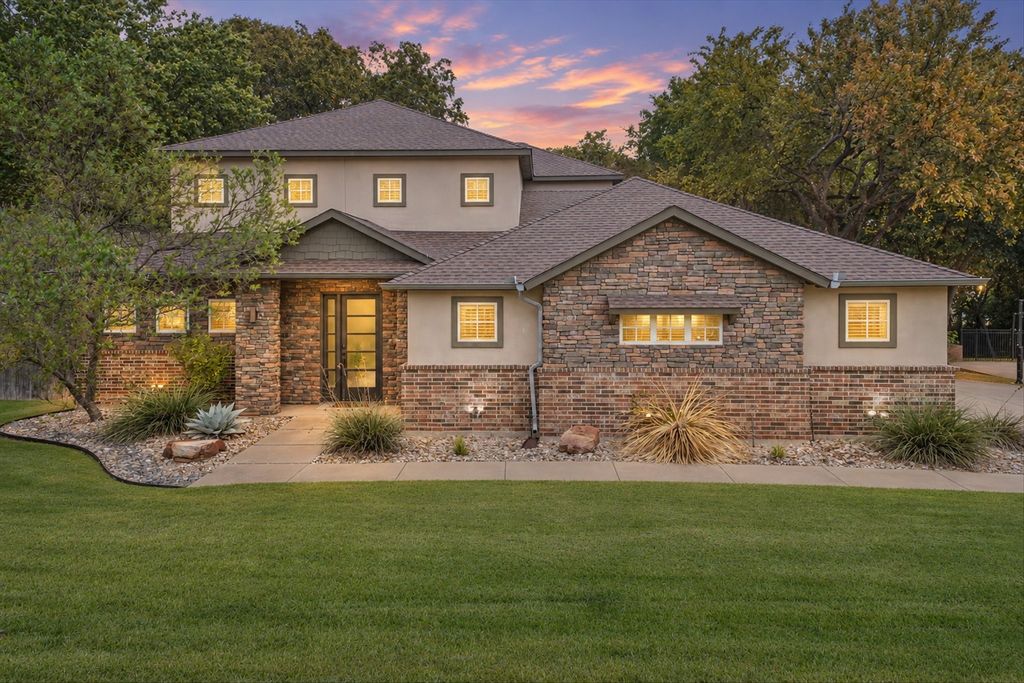 2851 Coldwater Court, Midlothian, TX 76065