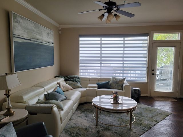 402 Oakbrook, Lewisville, TX 75057