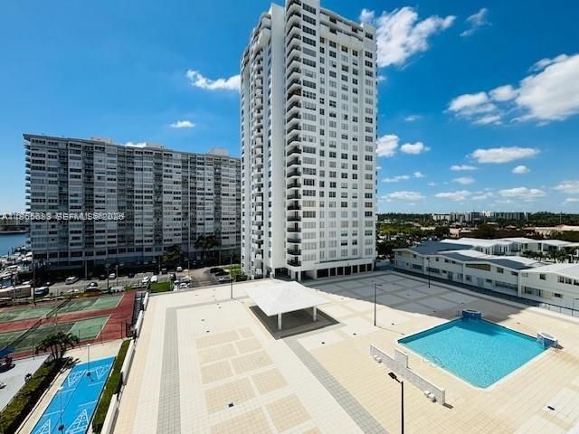 2780 NE 183rd St 810, Aventura, FL 33160