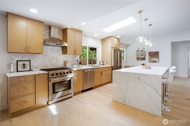 16103 E Shore Drive, Lynnwood, WA 98087